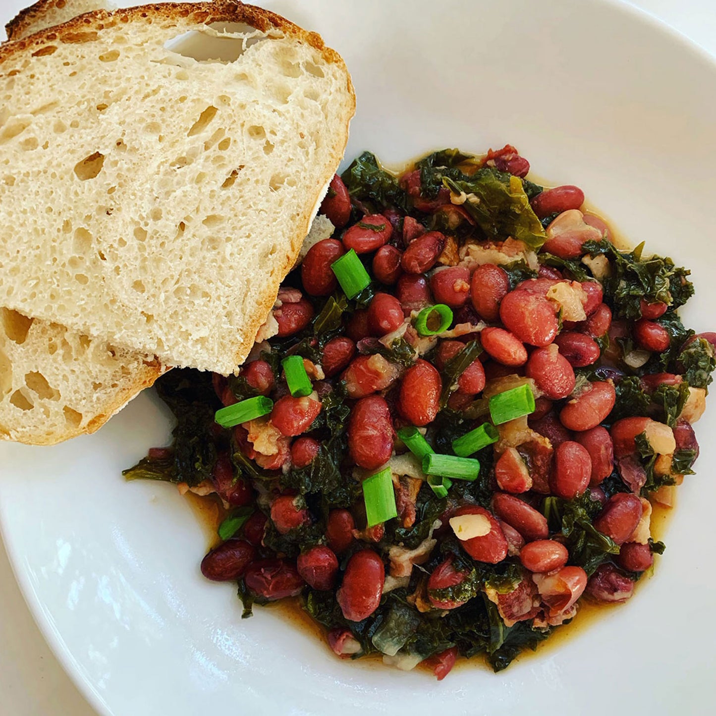 Mesa de Vida Creole red beans and greens recipe