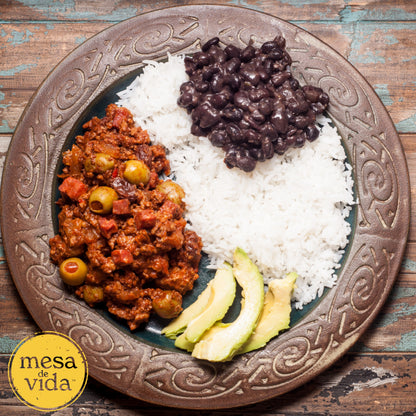 easy and healthy picadillo recipe with Mesa de Vida Latin cooking sauce 